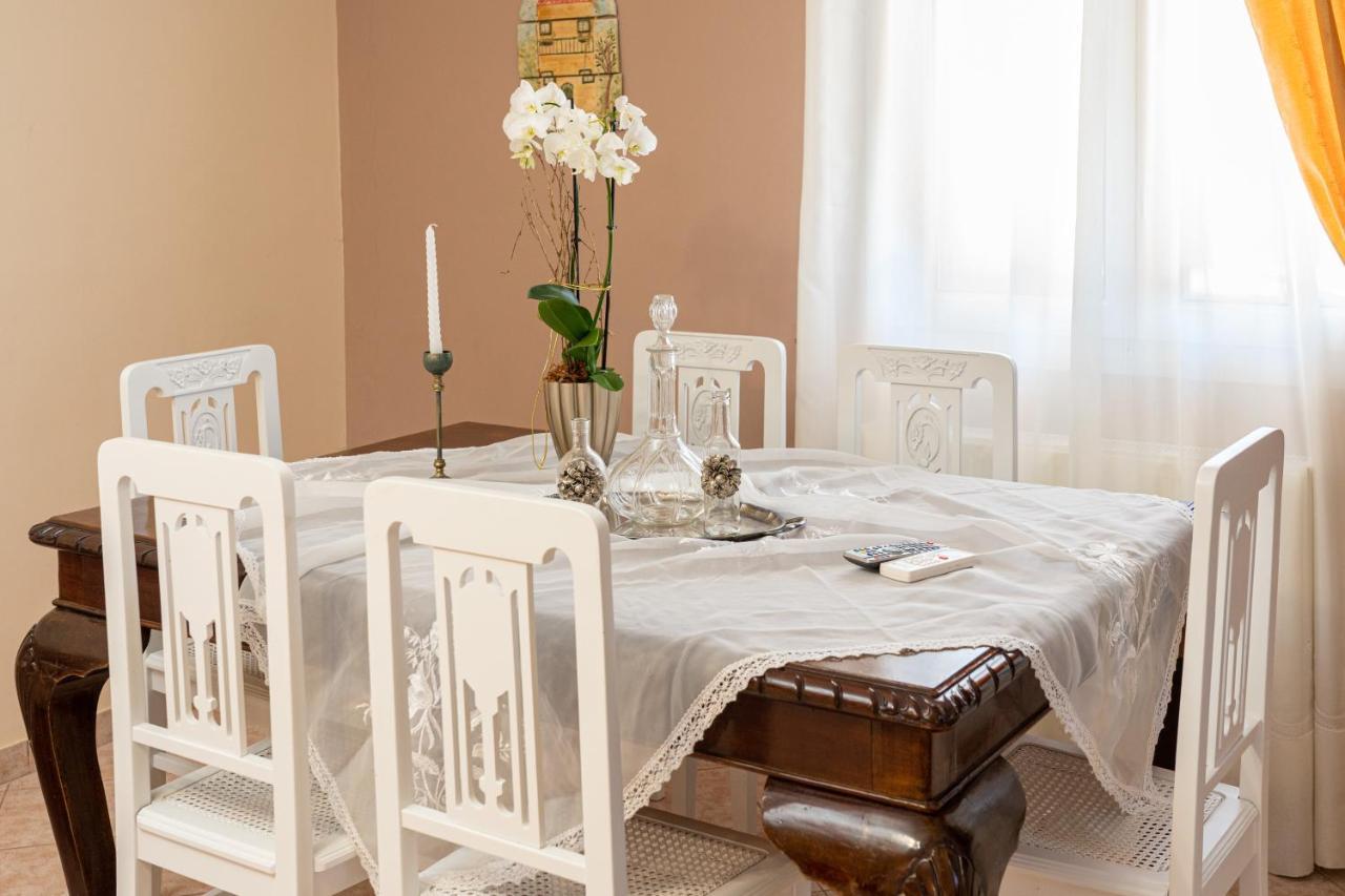 Artemis Superb 2 Bedroom Apartment 700 M Away From The Beach Minia Exterior foto